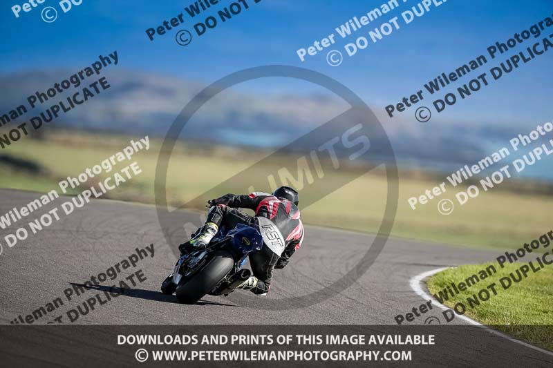 anglesey no limits trackday;anglesey photographs;anglesey trackday photographs;enduro digital images;event digital images;eventdigitalimages;no limits trackdays;peter wileman photography;racing digital images;trac mon;trackday digital images;trackday photos;ty croes